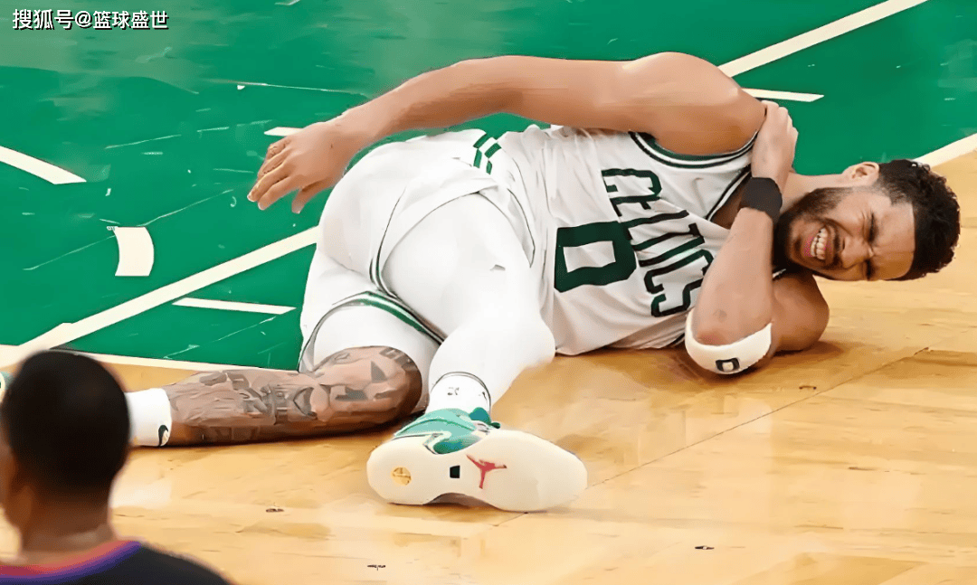 威金斯险胜塔图姆，冲击季后赛关键表现点燃全场！的简单介绍